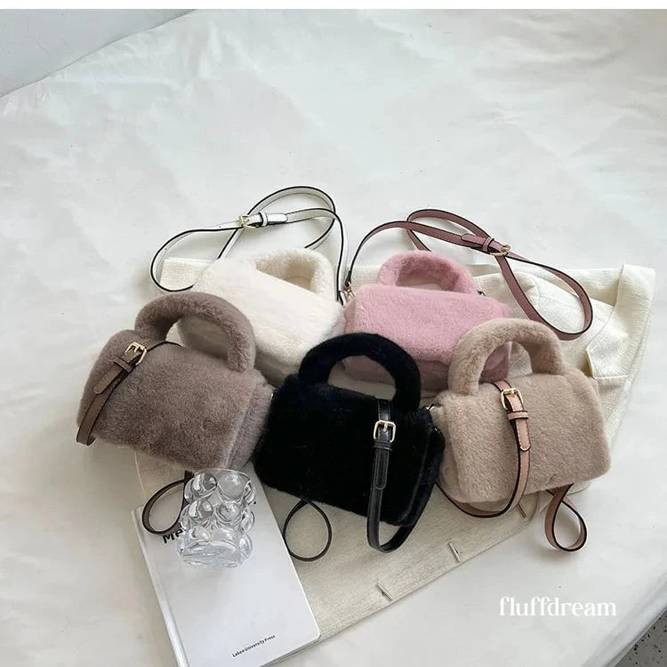 Bellaflu Purse